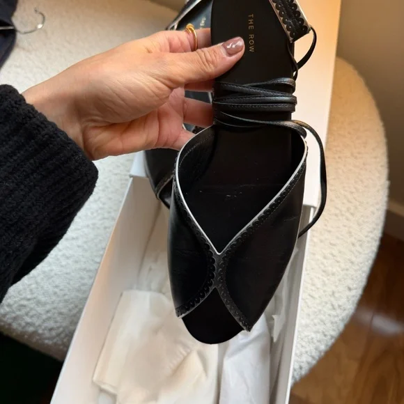 The Row Charlotte Flat Sandal (Black) (size 37.5) - Picture 5 of 8